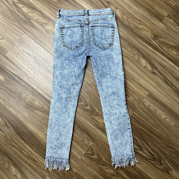 Free People Size 25 Great Heights Frayed Hem Skinny Jeans Distressed Low Rise - Picture 4 of 15